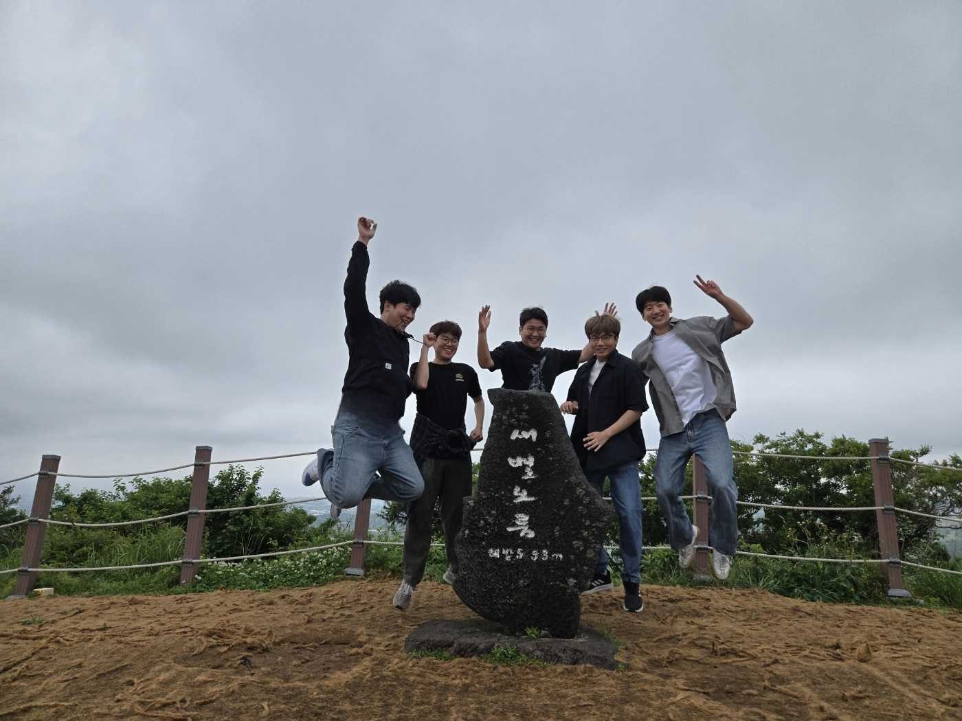 Lab members in Jeju during the KSAE 2026 conference trip